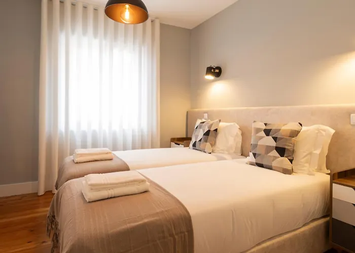 Stop & Relax - Free Parking Apartment Porto