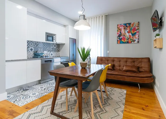 Stop & Relax - Free Parking Apartment