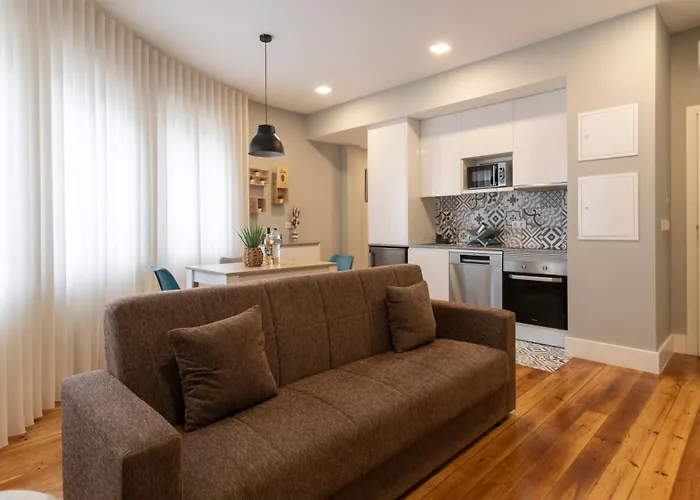 Stop & Relax - Free Parking Apartment