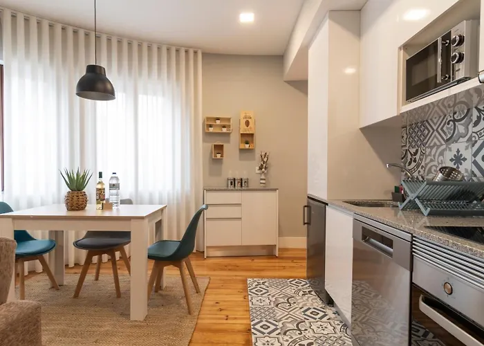 Apartment Stop & Relax - Free Parking *