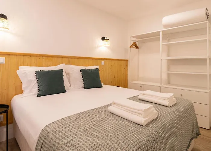 Stop & Relax - Free Parking 포르투