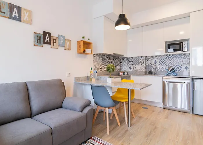 Stop & Relax - Free Parking Porto