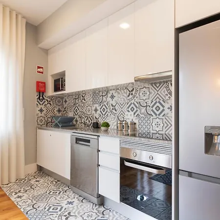 Stop & Relax - Parking 波尔图