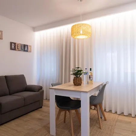 Stop & Relax - Parking * 波尔图